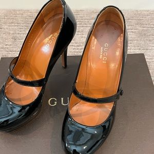 Gucci Mary Jane platform pumps